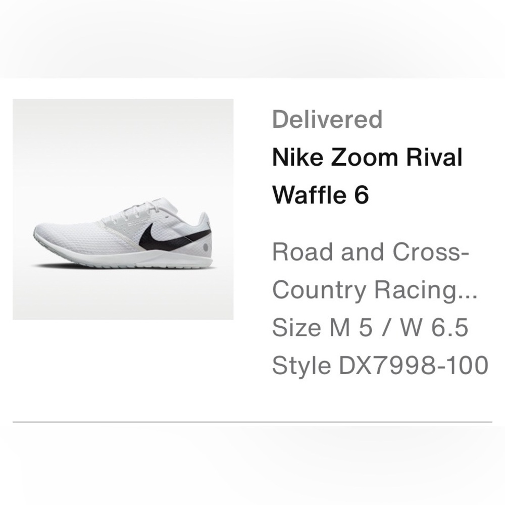 Nike Zoom Rival Waffle 6 - White and Black/ Never worn!